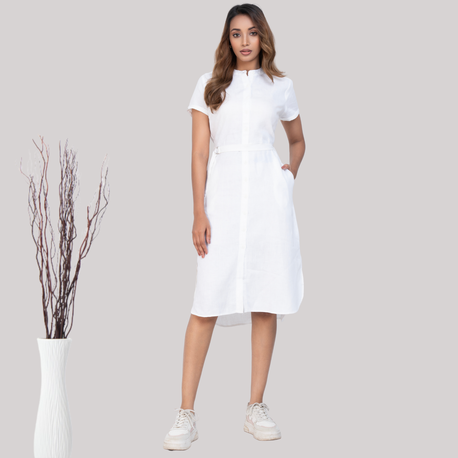 La Robe Claire en Lin Blanc